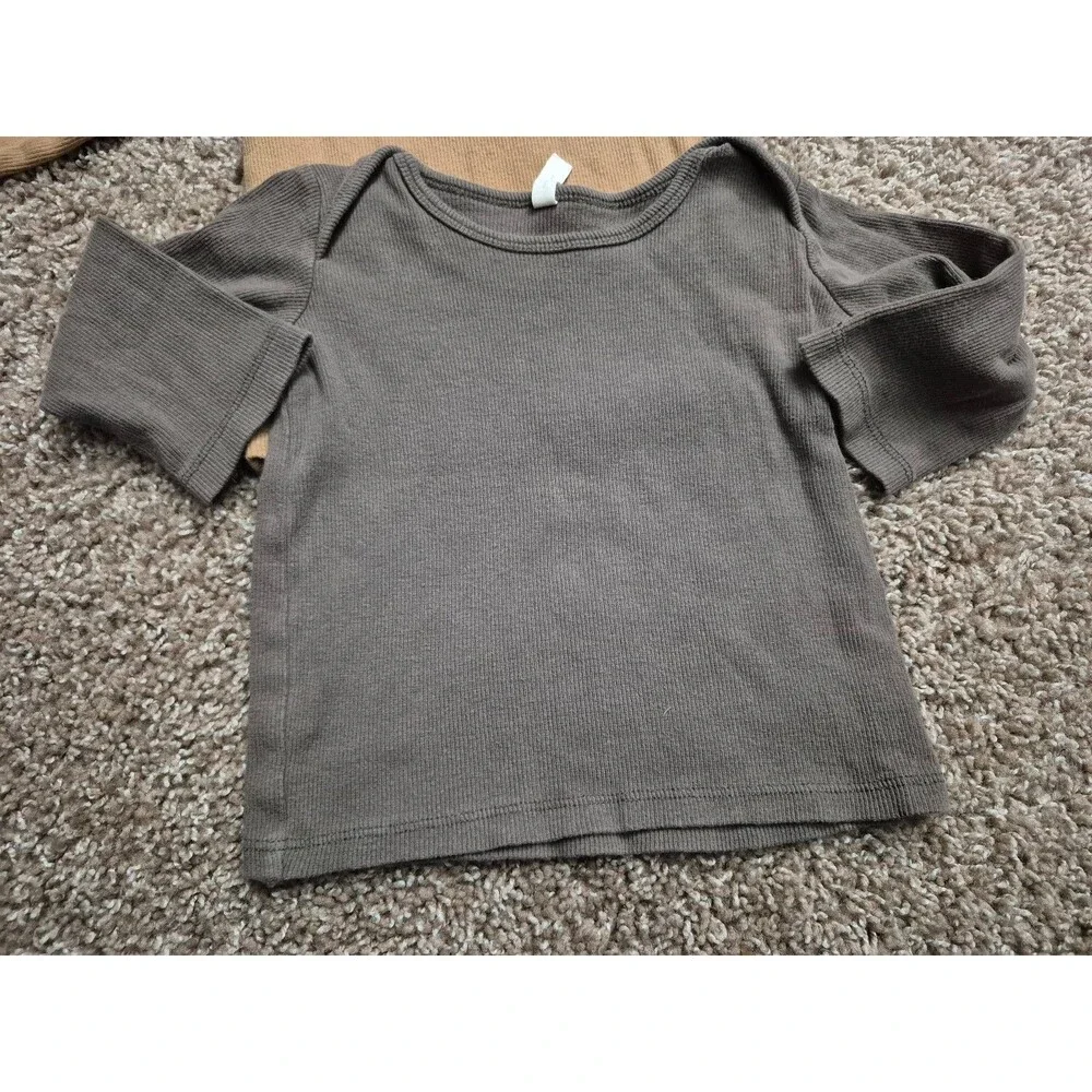 Quincy Mae shirts boys size 18-24 months set of 2